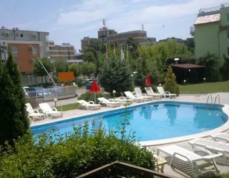 Holiday Village Dunes *